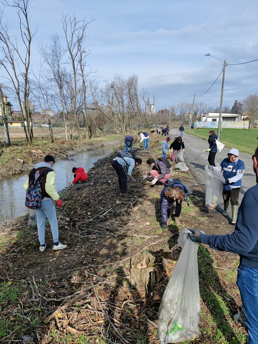 Passeggiata Ecologica lungo il Lambro con Plastic Free